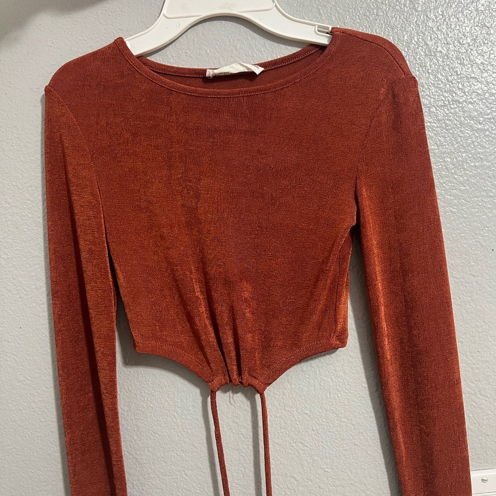 Long sleeve tie shirt